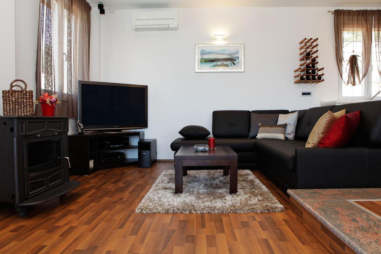 Villa Nera Bol Dış mekan fotoğraf